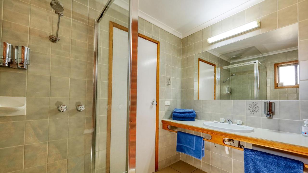 Tooleybuc Club Motor Inn מראה חיצוני תמונה